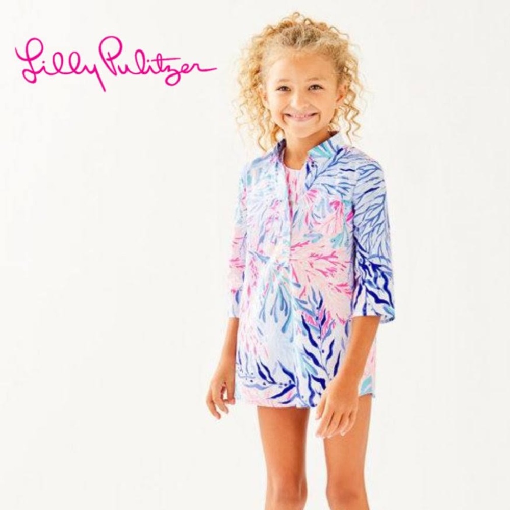 Lilly Pulitzer Girls Mini Natalie Cover Up in Crew Blue Tint Kaleidoscope Coral